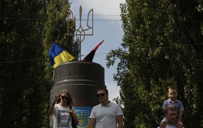 Ukrainian decolonization law comes into force: What does it mean