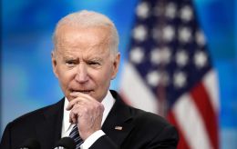 Wildfires in US intensified, prompting Biden to cancel his visit to Italy due to disaster