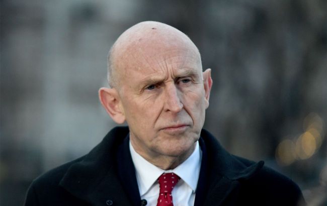UK Defense Minister visits Ukraine