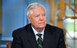 Russia sanctions bill has enough Senate support, but faces one key hurdle