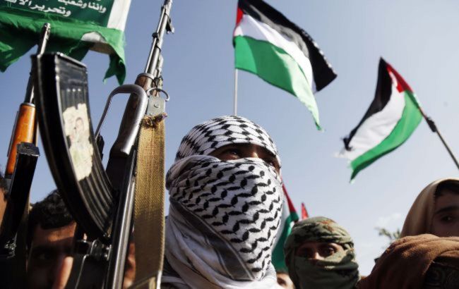 First in months: Houthis strike vessel in Red Sea