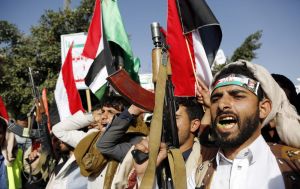 Yemen launches major counteroffensive against Houthis, vows to retake all seized territory