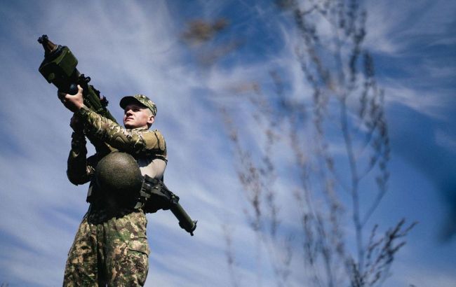 Russia strikes Ukraine with 2 missiles and 105 drones overnight