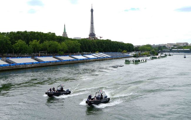 Paris reopens Seine River for swimming after 100 years — swim near Eiffel Tower