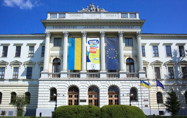Lviv Polytechnic hit in Russian strike: University buildings damaged