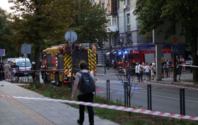 Russia kills 3 in night strike on Ukraine's Dnipro