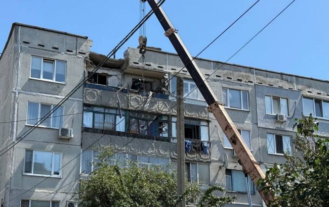 Pavlohrad under heavy fire: Officials share new photos of destruction