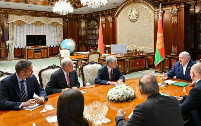 Kellogg and Lukashenko spend more than six hours in talks, NYT uncovers