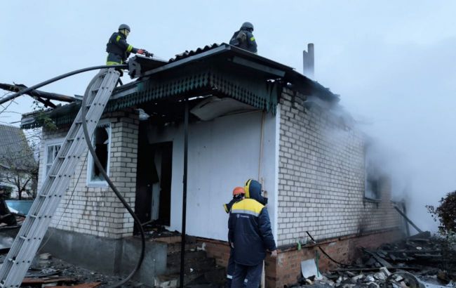 Russia strikes Ukraine's Chernihiv: Residential building damaged, casualties reported