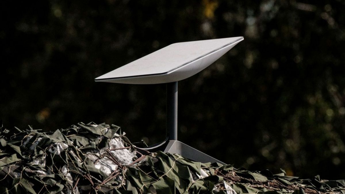 Terror over Starlink: Russia pressures families of POWs to restore drone communications