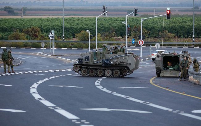 Israeli tanks spotted at the northern border of Gaza