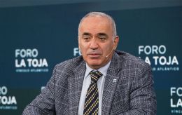 If Russia collapses, China may take over half the country: Interview with Garry Kasparov