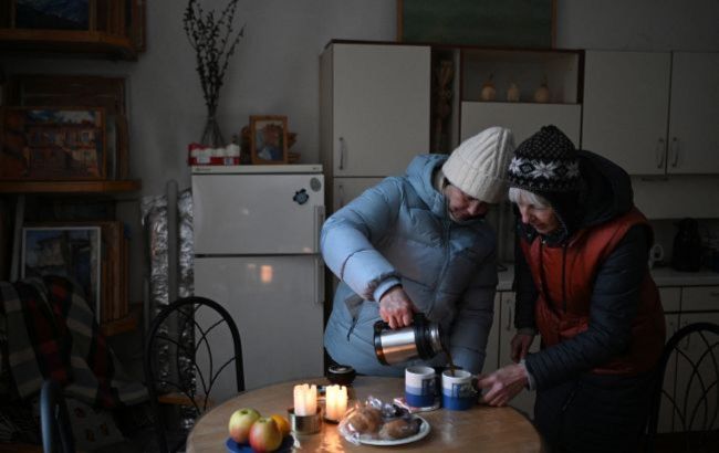 Russia's Bryansk left in dark and cold after energy facility strike