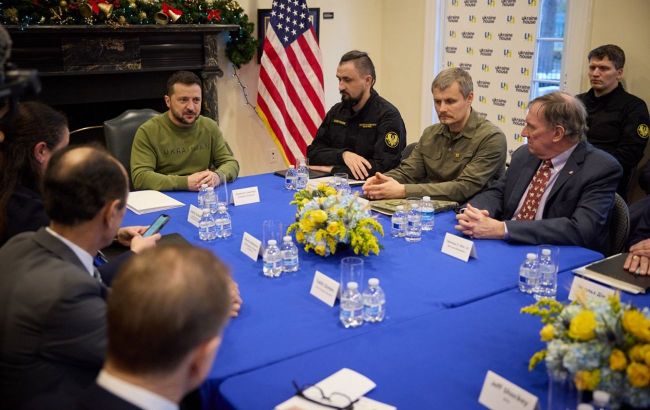 Zelenskyy discusses joint weapons production with heads of U.S. defense companies