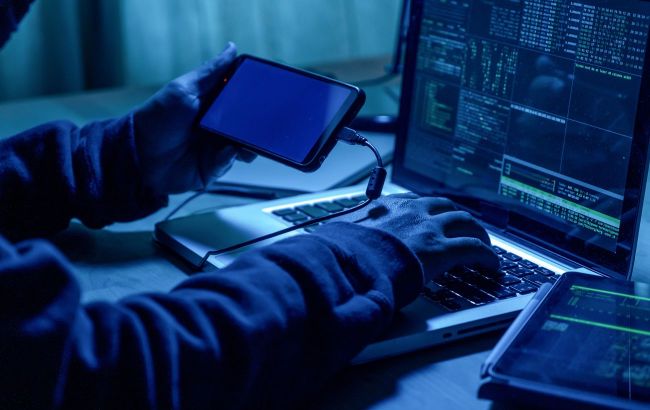 Ukrainian cyber attack: 100 Russian websites targeted