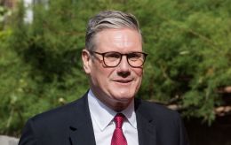 Starmer warns Britain against major mistake, mentioning Churchill