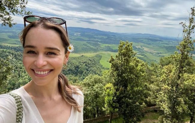 Emilia Clarke's Soviet-era spy series Ponies  canceled after one season