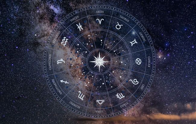 Happiness will knock on door of only 3 zodiac signs