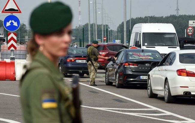 Enhanced control over Ukrainian men's leaving abroad - Border guards explain