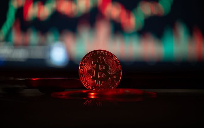 Bitcoin falls under $100K as crypto market dips