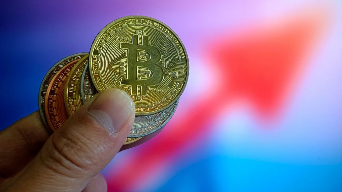 Bitcoin price drops to $50,000 | RBC-Ukraine