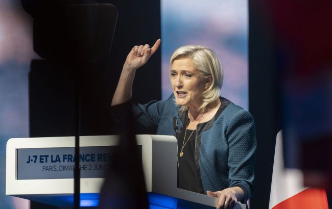 Marine Le Pen vows to end French aid to Ukraine if elected president