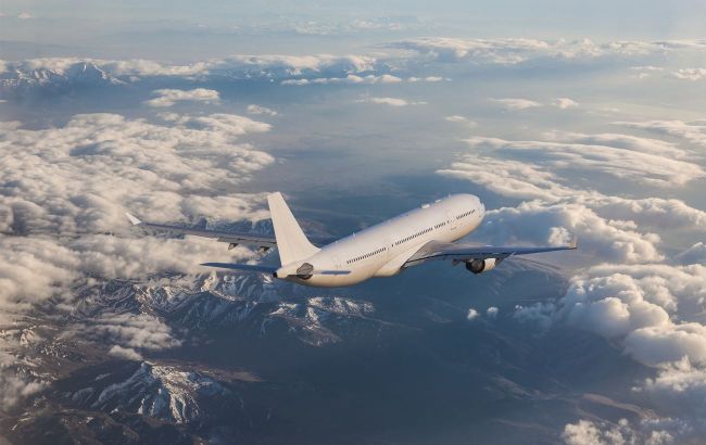 UK prepares for jet fuel disruption, flights could be canceled