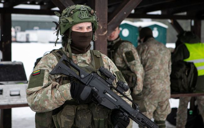 Lithuania estimates how many peacekeepers Ukraine needs to deter Russia