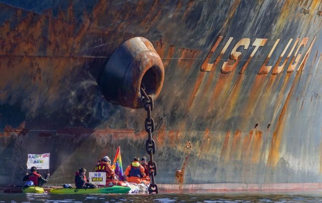 Russian oil tanker turns back en route to India amid new US sanctions