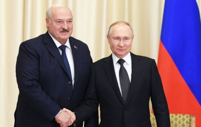 Belarus emerges as one of backbones of Russian war economy, AP says