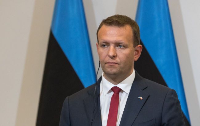 Estonia accuses Russian border guards of hybrid attack using migrants