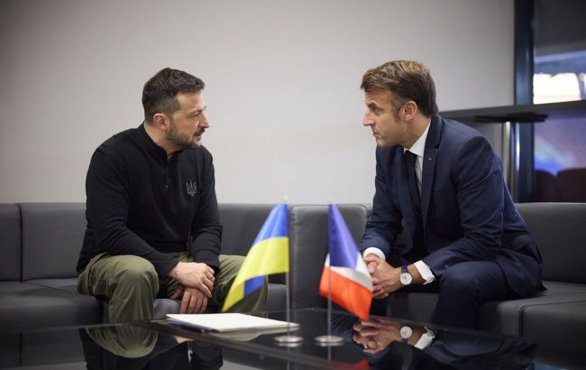 Zelenskyy speaks with Macron ahead of Coalition of the Willing meeting