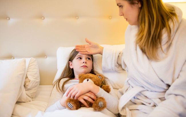 Never give your child this popular fever reducer, it is unsafe