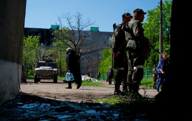 Russian National Guard units arrive in Mariupol amid Ukrainian resistance