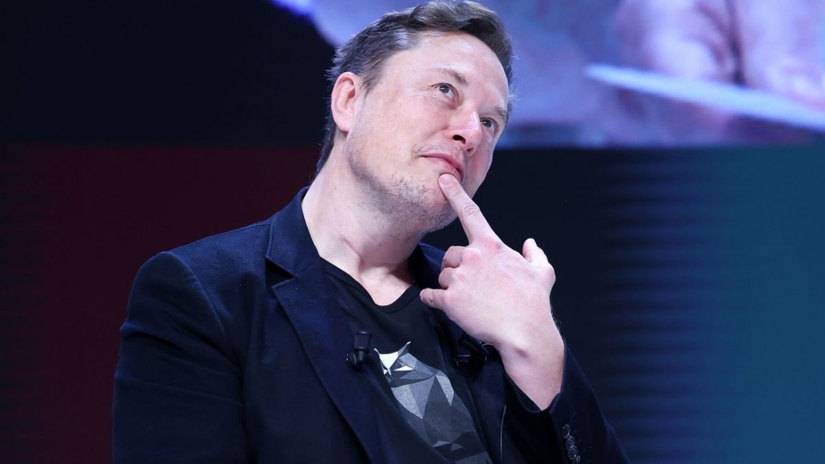 Elon Musk seeking asylum in Russia? Political analyst responds | RBC-Ukraine