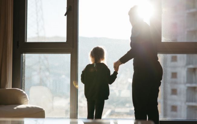 Life like 'The Truman Show'? Surprising reason Dutch homes rarely have curtains