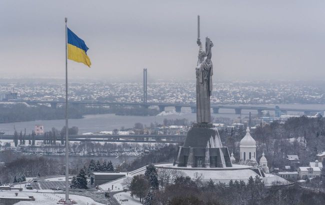Strike on Kyiv symbol: Russia damages museum under 'Motherland' monument