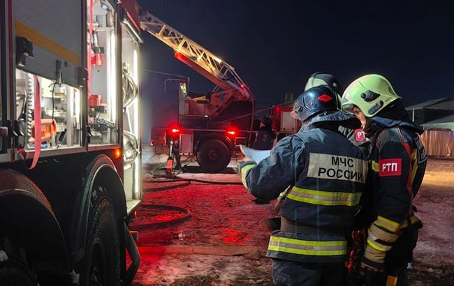 Ukrainian forces strike 2 key Russian oil facilities: Massive fire breaks out