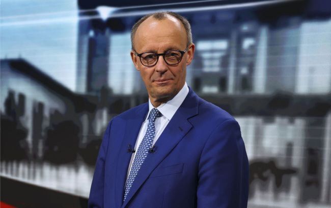 Ukraine needs strong army and security guarantees after peace deal, - Merz