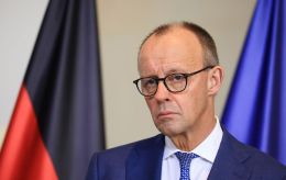 German Chancellor urges tougher pressure on Russia after meeting with Trump