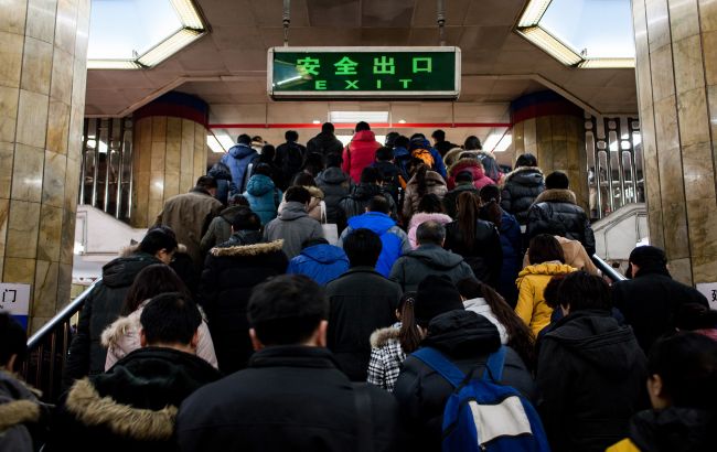 Beijing metro crash: Over 500 hospitalized after train collision