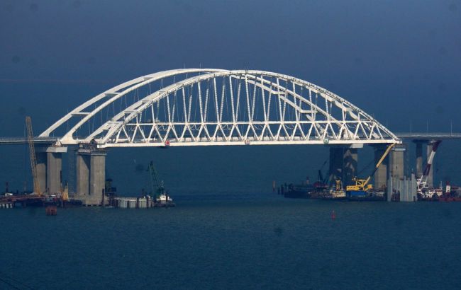 Russia's protecting Crimean Bridge from maritime drones with the booms