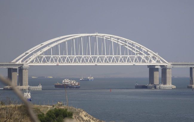 Drone attack near Crimean Bridge: Debris falls on road, Russia claims