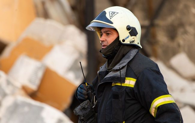 Strikes on Ukraine's Kharkiv: Russian forces attack with aerial guided bombs