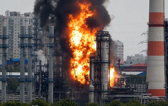 Ukraine&rsquo;s attack 'shuts down' Moscow oil refinery &mdash; Reuters