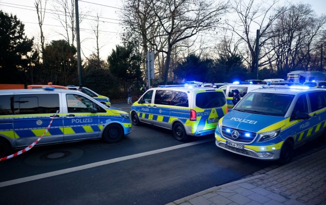 Ukrainian consulate in D&uuml;sseldorf at center of police operation