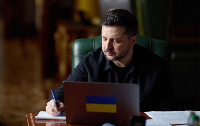 Ukraine sanctions suppliers of components for Russia's ballistic missile program
