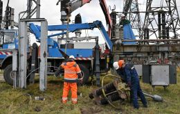 Russian attack leaves Ukraine's Slavutych, Chernihiv, and parts of region without electricity