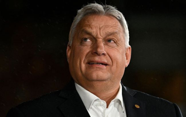 Orb&aacute;n erupts at campaign rally calling protesters 'Ukraine lovers'