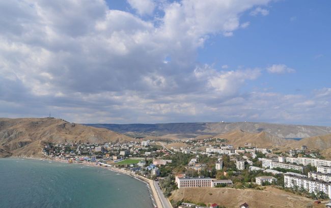 Multiple earthquakes hit near Crimea within hours